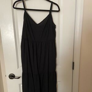 Black Midi old navy Spaghetti Strap V-Neck Sundress M